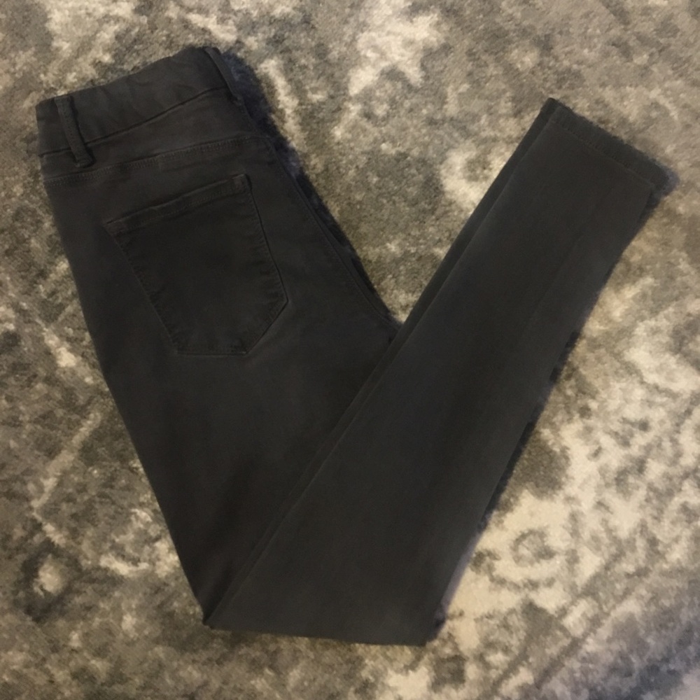 Black/gray stretchy skinny jean